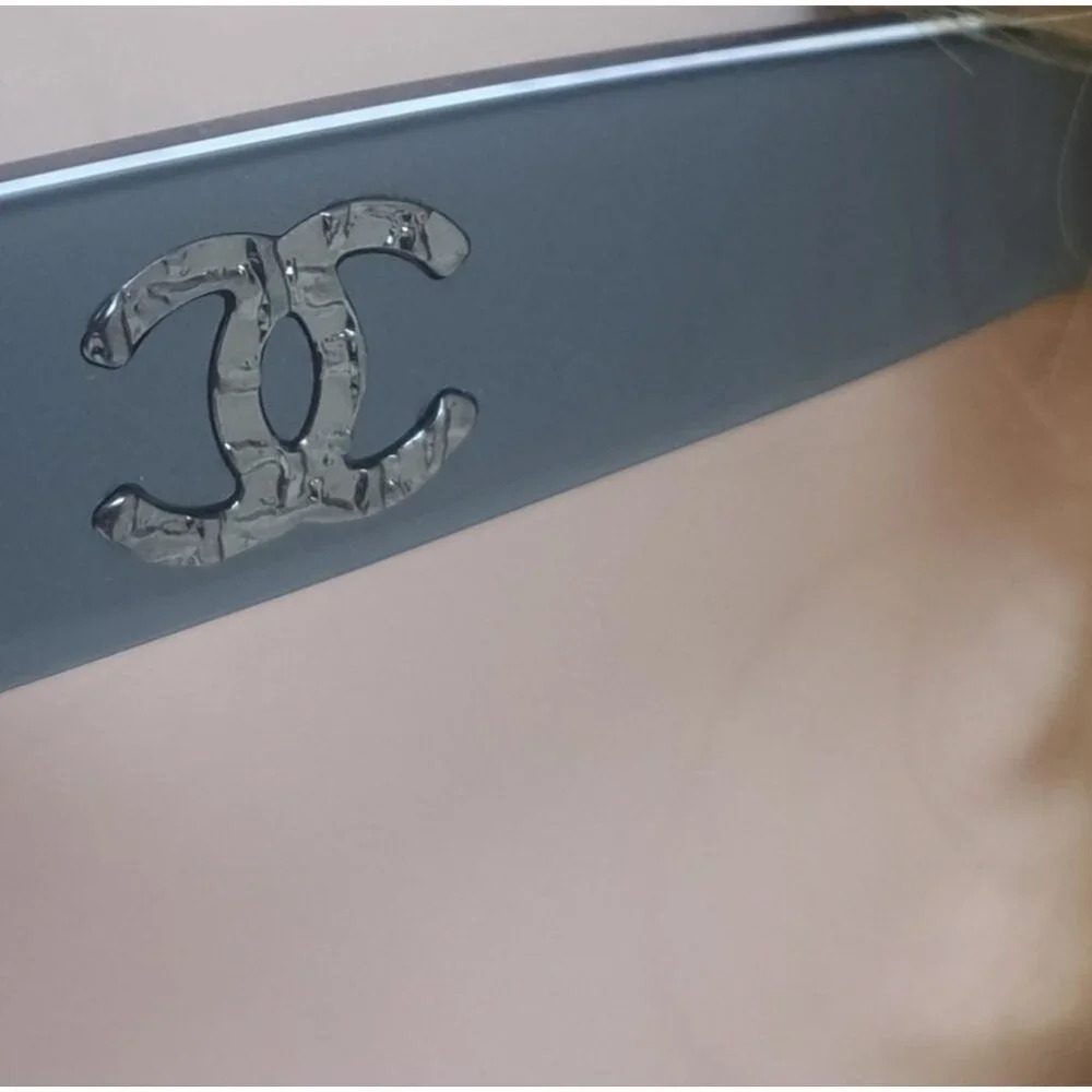 NWOT CHANEL Women's Sunglasses Gradient Tint CC Logo 5221-A 56-19-135 - Picture 9 of 16